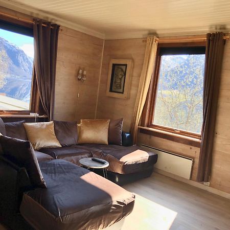 Apartment With Lake View In Jolster Årdal Exterior photo