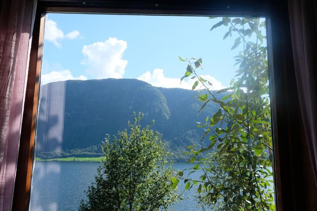 Apartment With Lake View In Jolster Årdal Exterior photo