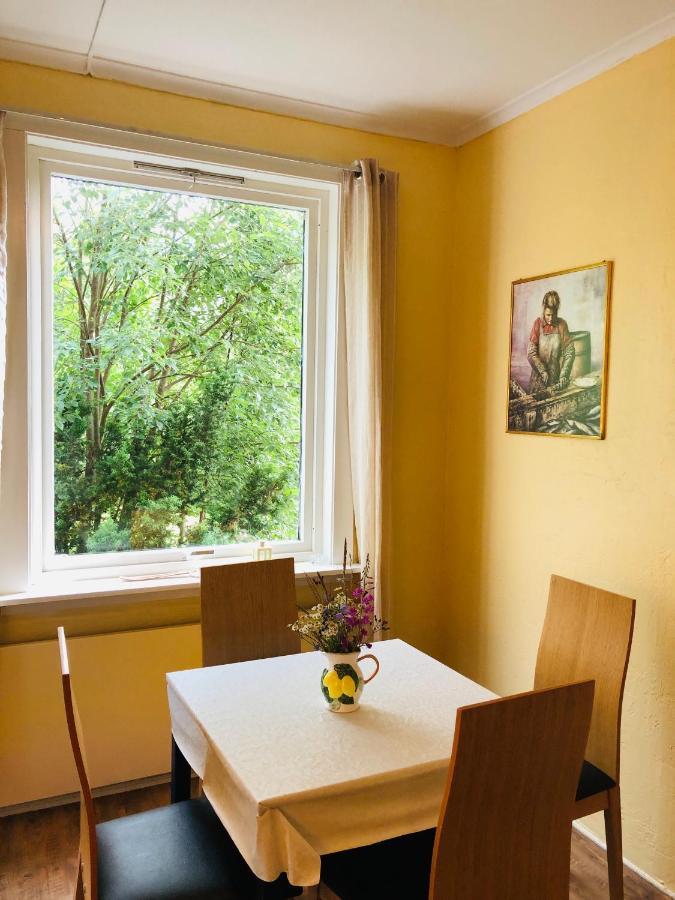 Apartment With Lake View In Jolster Årdal Exterior photo