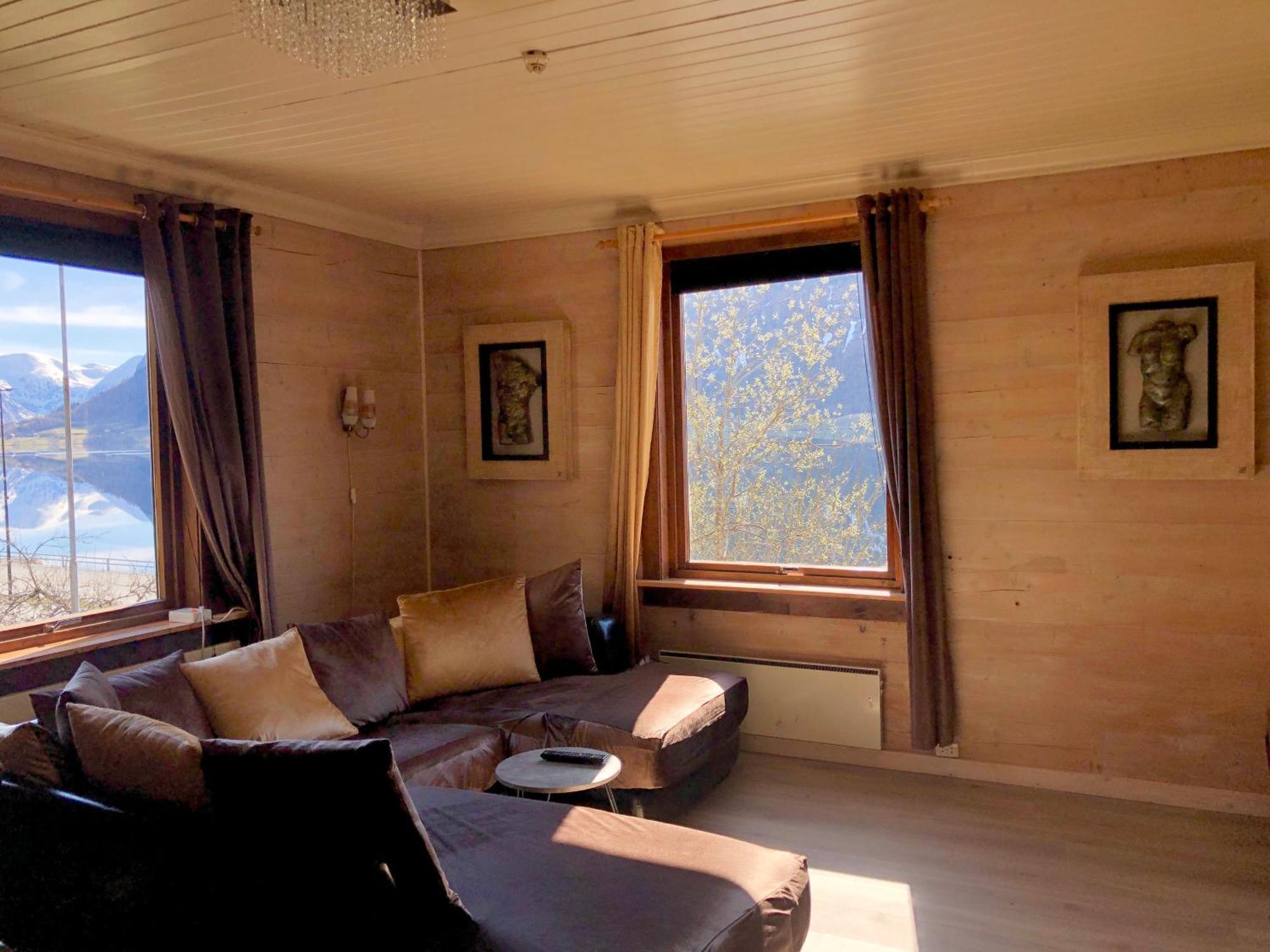 Apartment With Lake View In Jolster Årdal Exterior photo